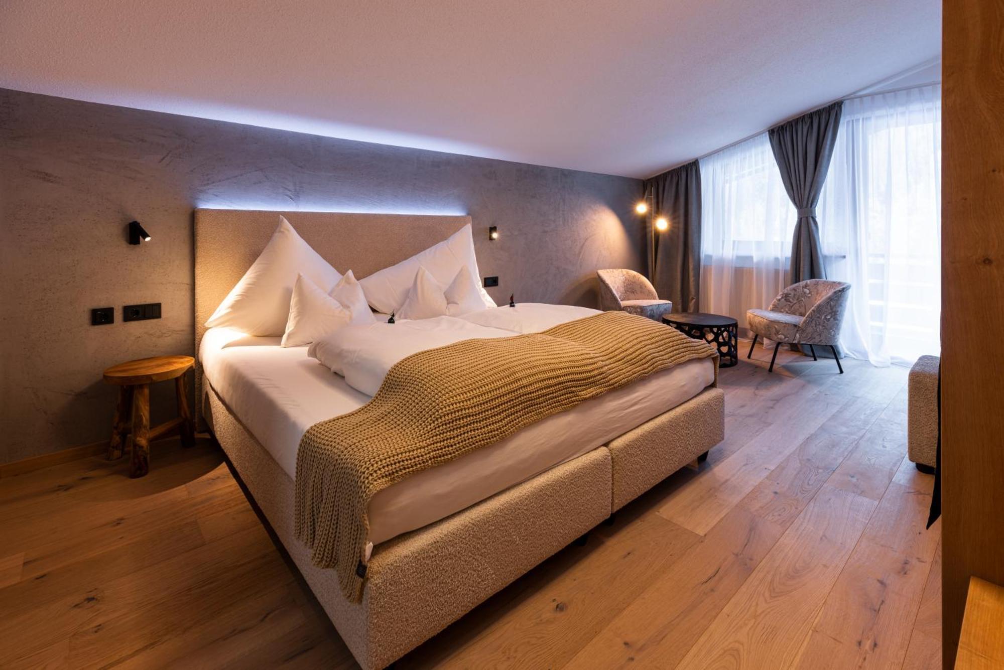 Quality Hosts Arlberg - Afoch Fei - Das Landhaus 장크트안톤암아를베르크 외부 사진