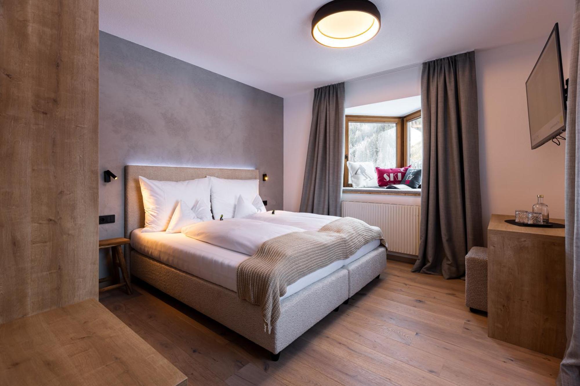 Quality Hosts Arlberg - Afoch Fei - Das Landhaus 장크트안톤암아를베르크 외부 사진
