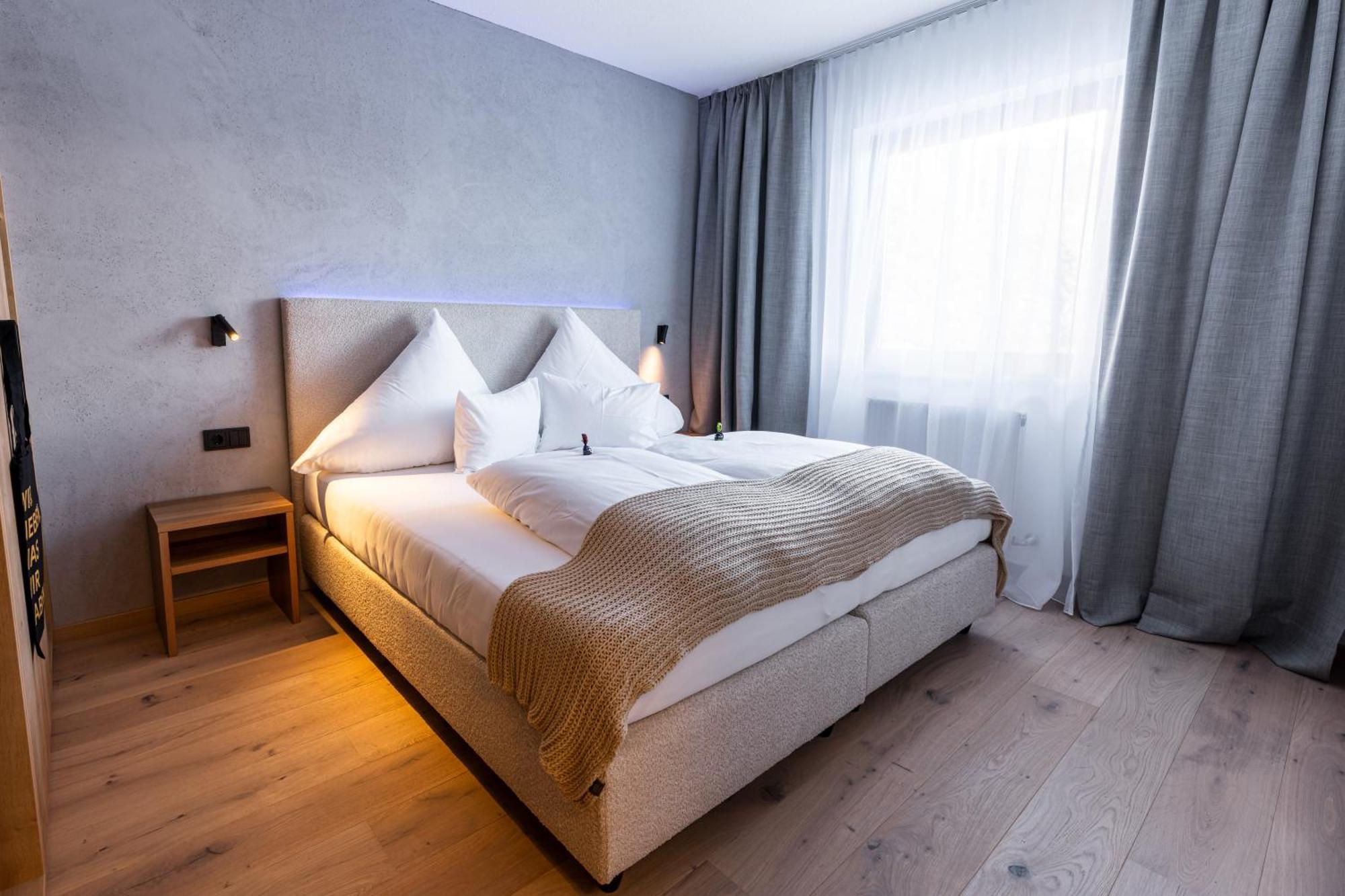 Quality Hosts Arlberg - Afoch Fei - Das Landhaus 장크트안톤암아를베르크 외부 사진