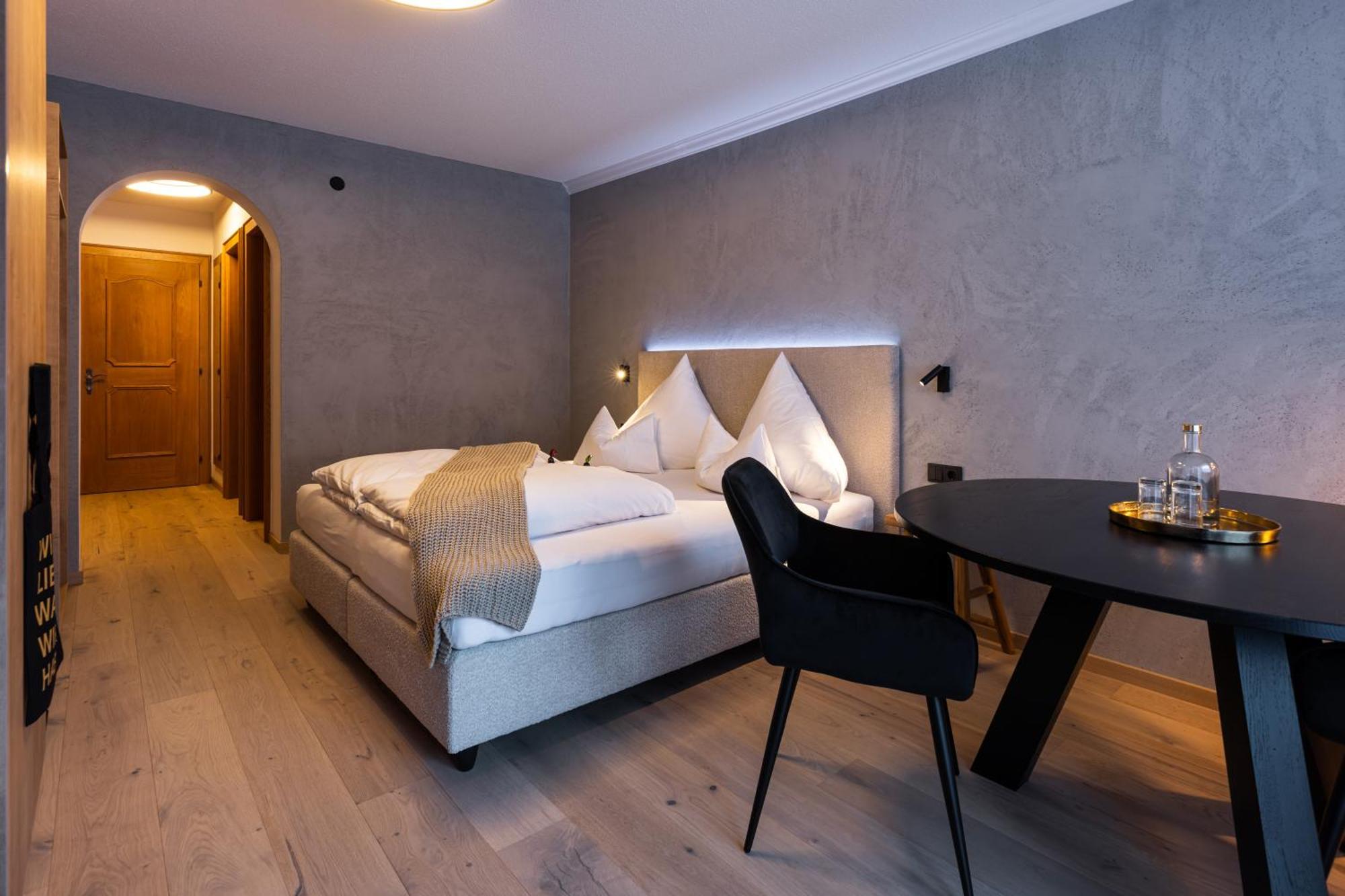Quality Hosts Arlberg - Afoch Fei - Das Landhaus 장크트안톤암아를베르크 외부 사진